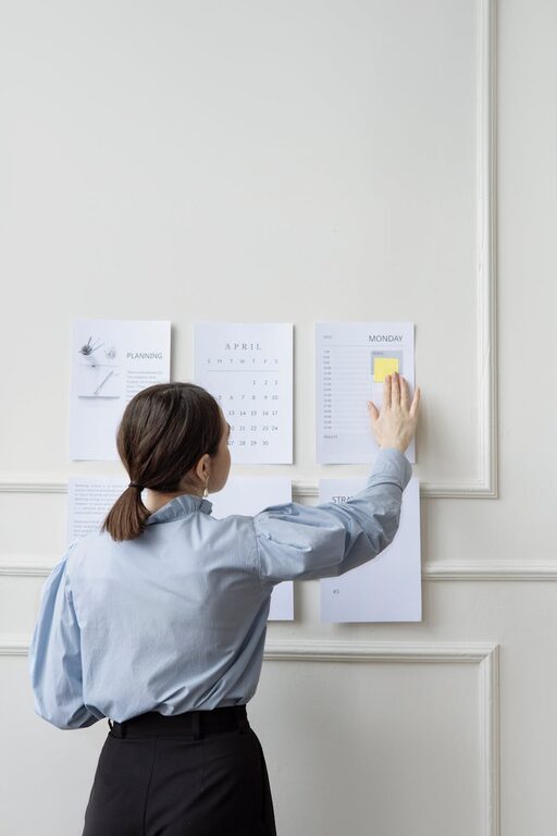 How to Set Up a Family Command Center for Better Organization